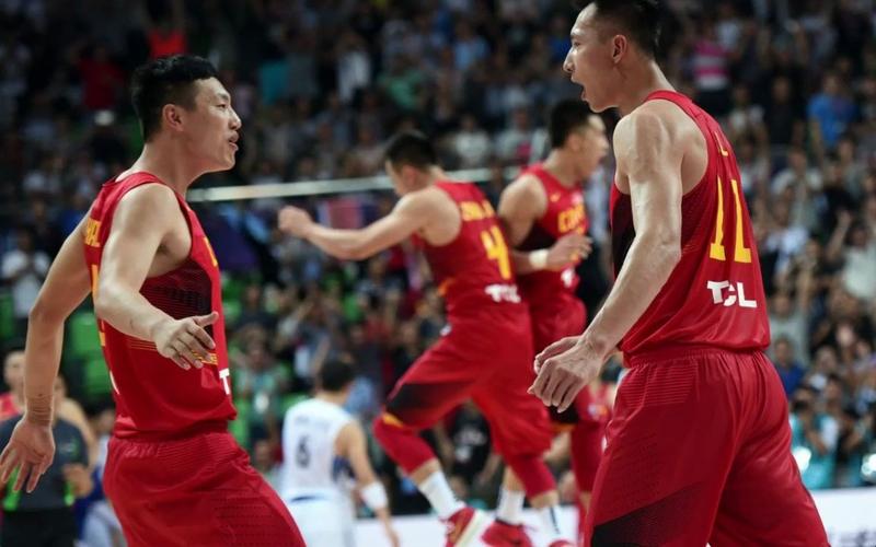 正在直播中国男篮比赛免费观看